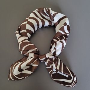 20"x20" Small Square Print Scarf White/Brown